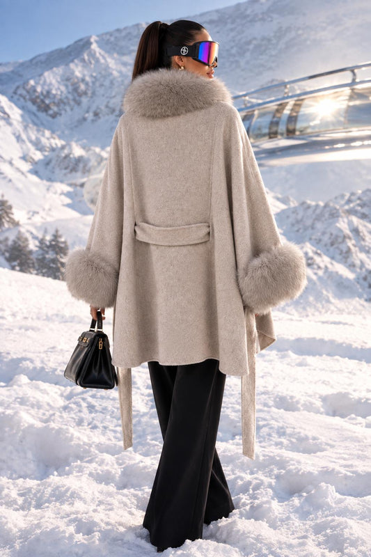 Mantella Con Maniche Cashmere e Volpe